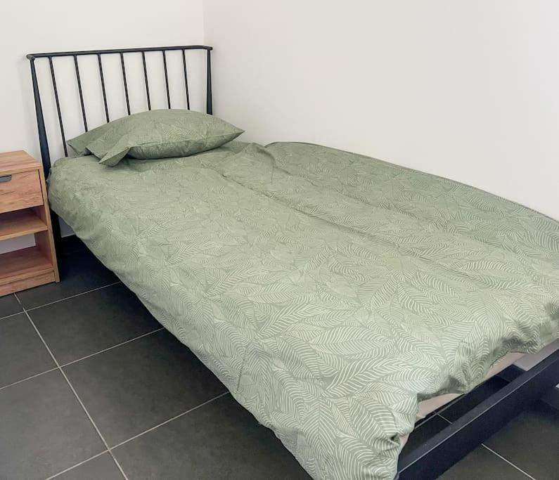 Charmant Logement Brugelette Proche De Pairi Daiza Exterior photo